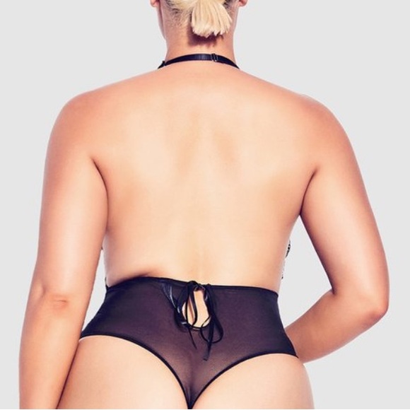 NWT| Teddy Open Cups Lingerie - Picture 10 of 11